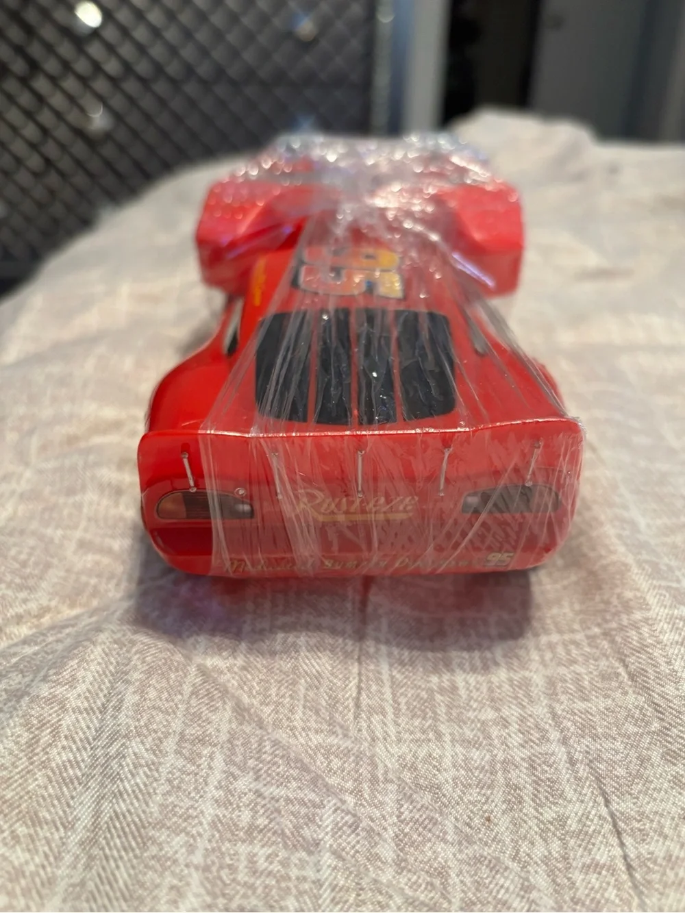 Disney Lightning McQueen Red Die-Cast Race Car